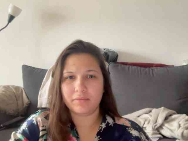 Minettesexy24 webcam