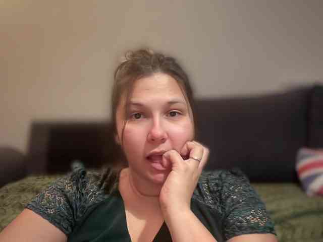 Minettesexy24 webcam