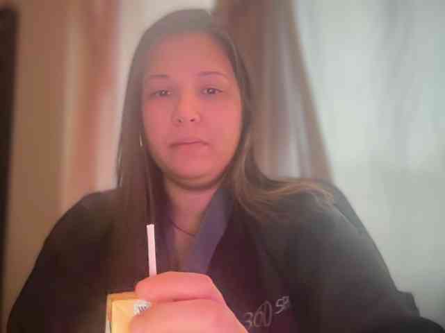 Minettesexy24 webcam