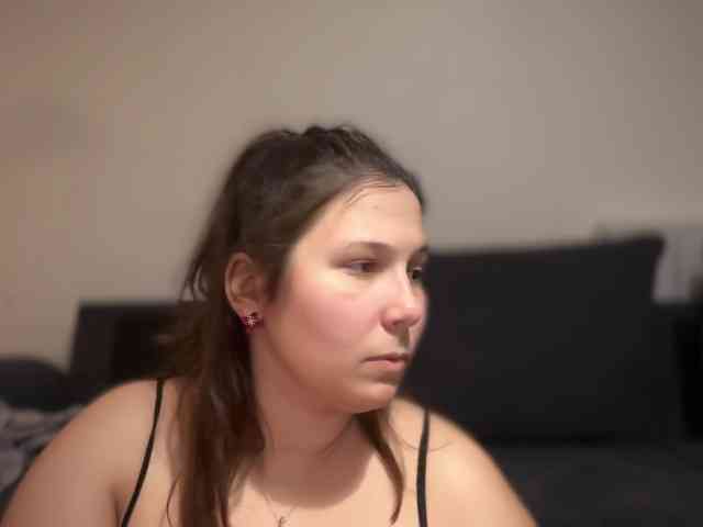 Minettesexy24 webcam