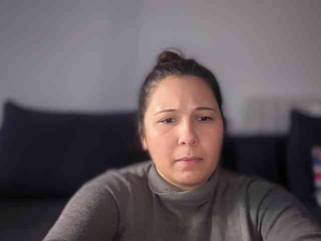 Minettesexy24 webcam