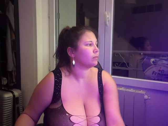 Minettesexy24 webcam