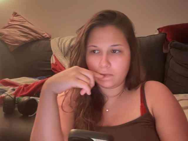 Minettesexy24 webcam