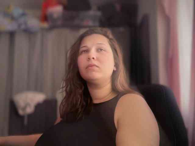 Minettesexy24 webcam