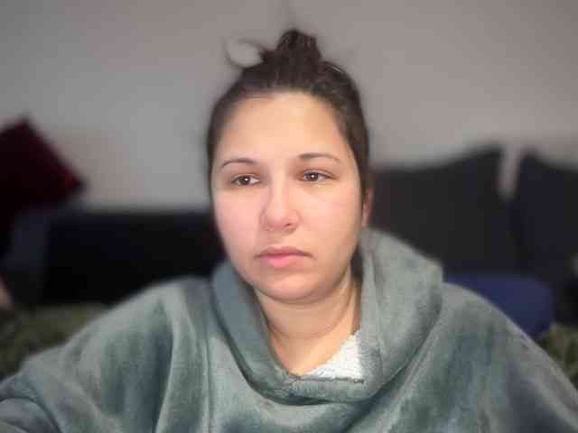 Minettesexy24 webcam