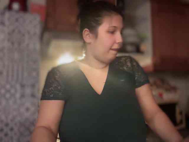 Minettesexy24 webcam