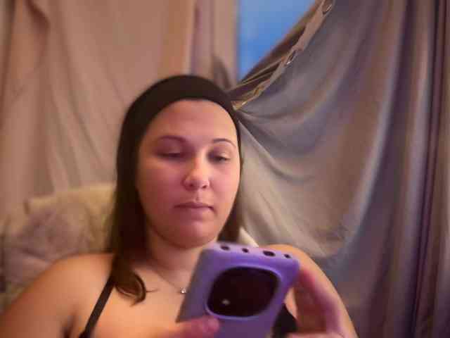 Minettesexy24 webcam