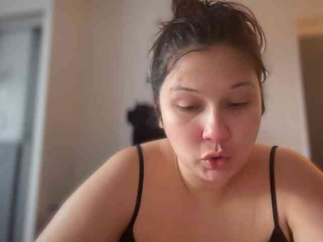 Minettesexy24 webcam