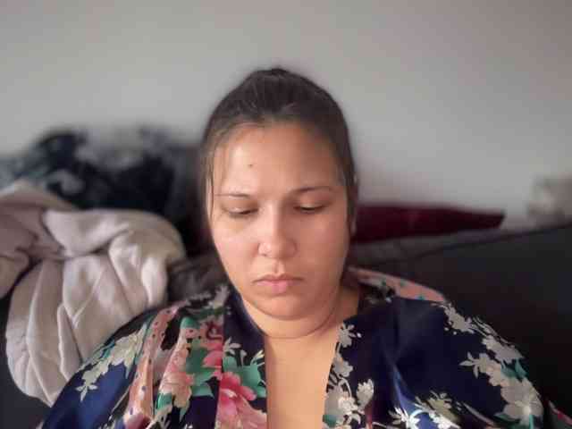 Minettesexy24 webcam