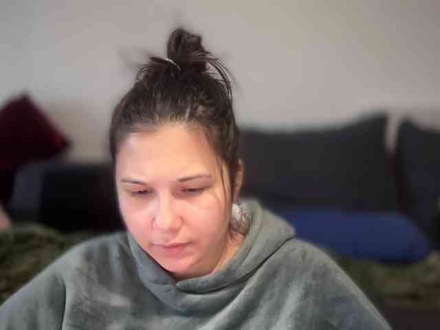 Minettesexy24 webcam