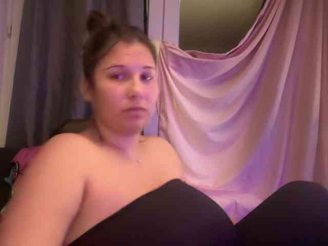 Minettesexy24 webcam