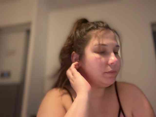 Minettesexy24 webcam