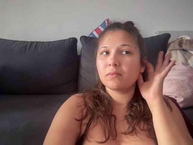 Minettesexy24 webcam