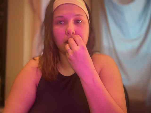 Minettesexy24 webcam