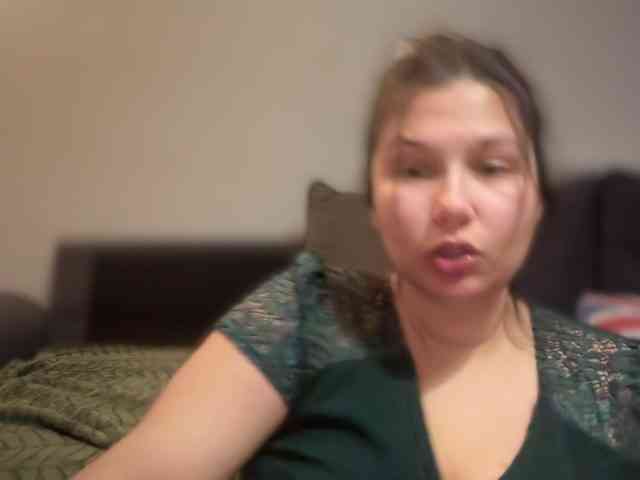 Minettesexy24 webcam