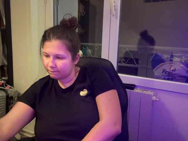 Minettesexy24 webcam