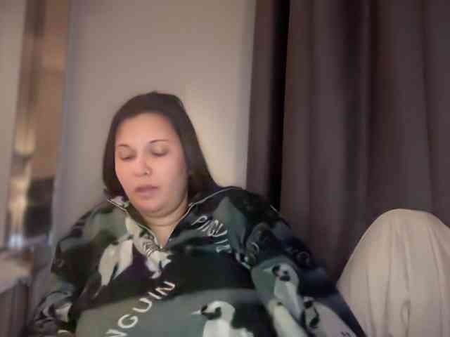 Minettesexy24 webcam