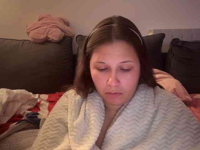 Minettesexy24 webcam