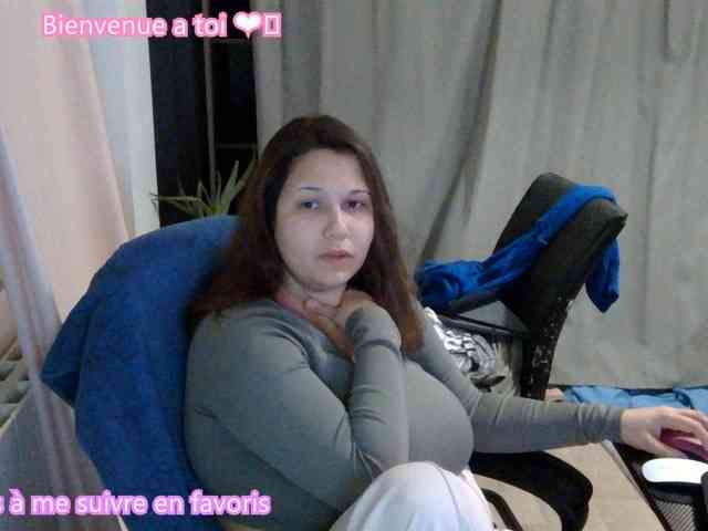 Minettesexy24 webcam