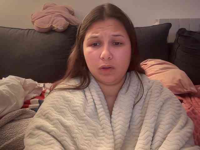 Minettesexy24 webcam