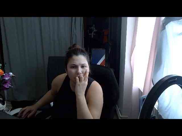 Minettesexy24 webcam
