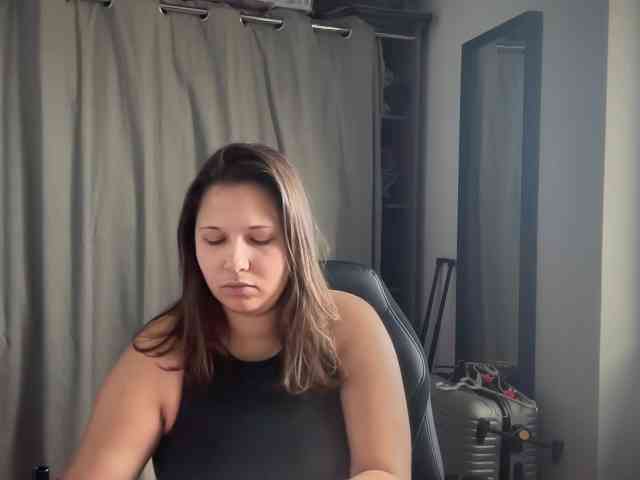 Minettesexy24 webcam