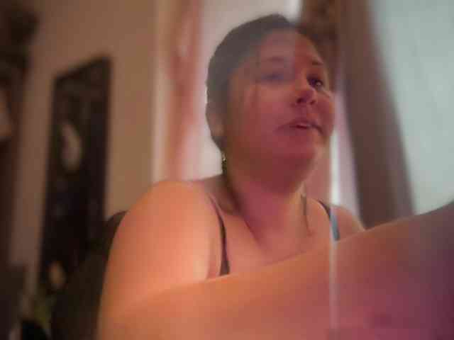 Minettesexy24 webcam