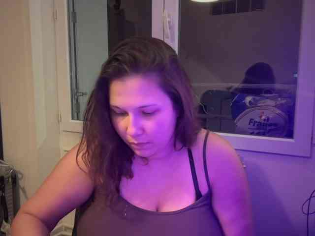 Minettesexy24 webcam