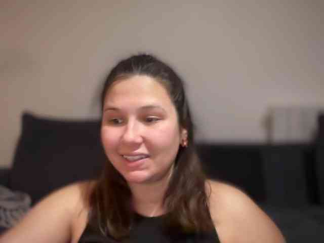 Minettesexy24 webcam