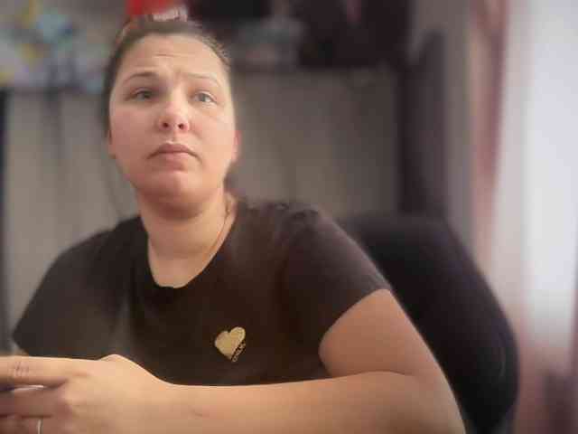 Minettesexy24 webcam