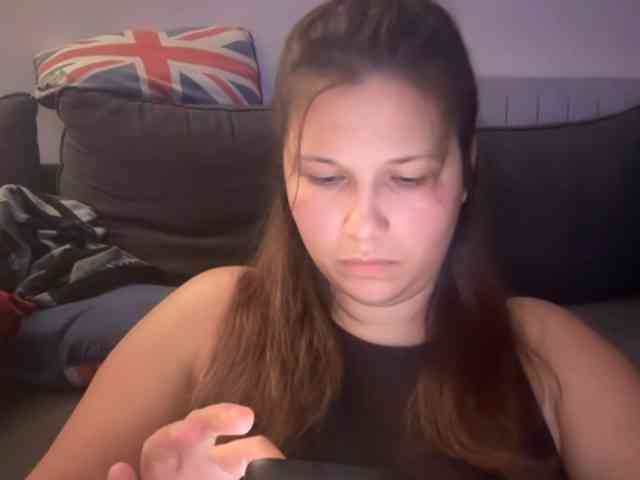 Minettesexy24 webcam