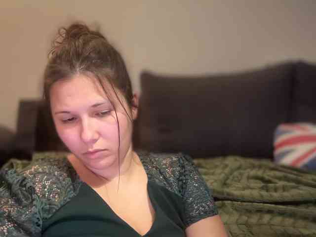 Minettesexy24 webcam