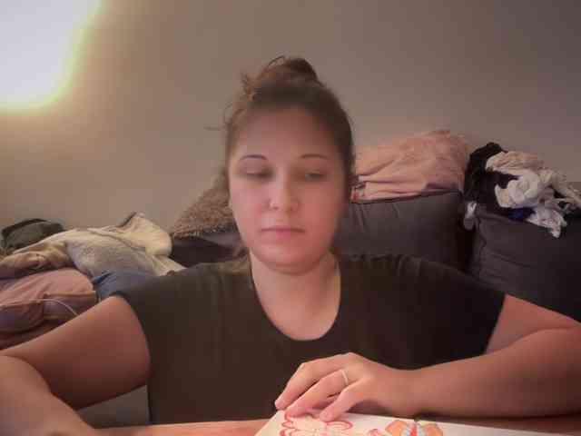 Minettesexy24 webcam