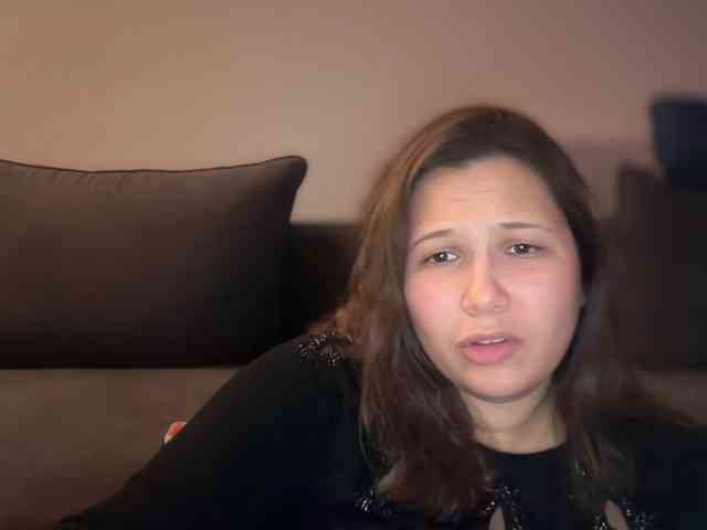 Minettesexy24 webcam