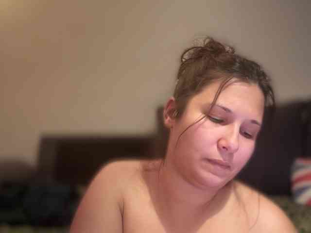 Minettesexy24 webcam