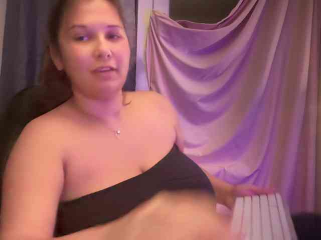 Minettesexy24 webcam