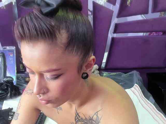 KattaleyaLuck webcam