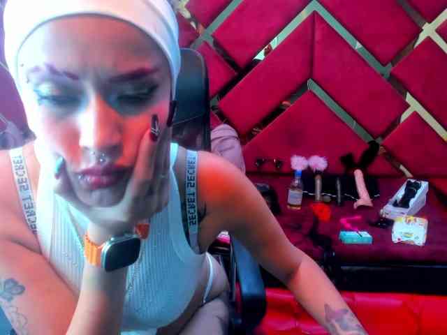 KattaleyaLuck webcam