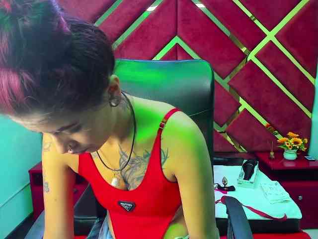 KattaleyaLuck webcam