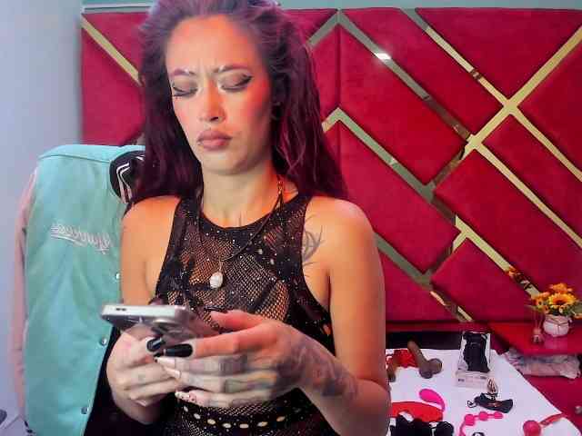 KattaleyaLuck webcam