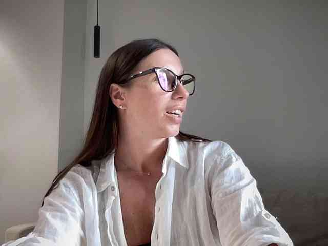 Malina888 webcam