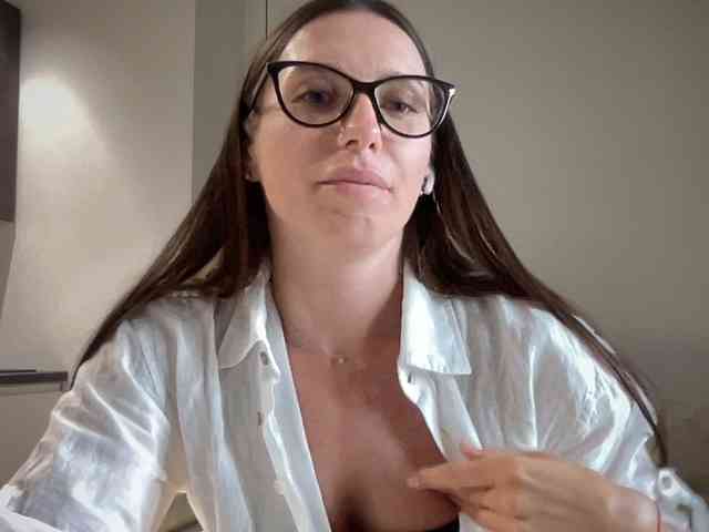 Malina888 webcam