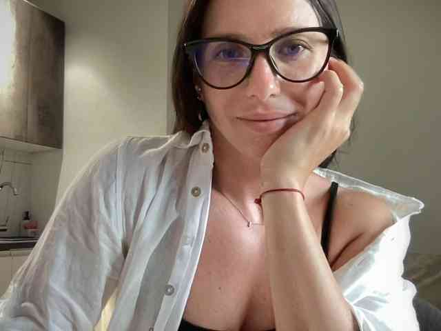 Malina888 webcam