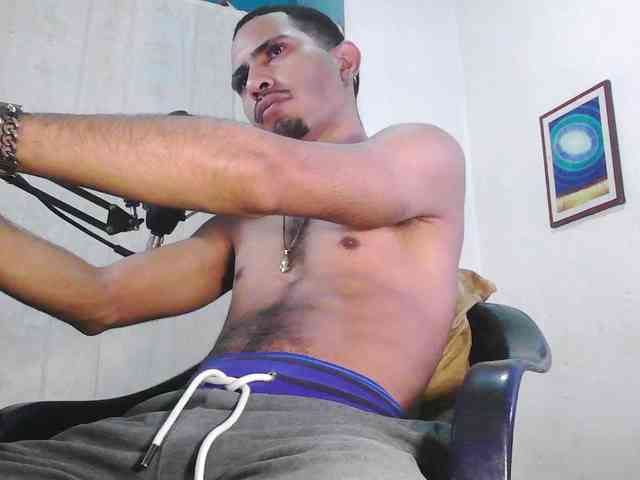 paradisemagic24 Live Webcam on BongaCams
