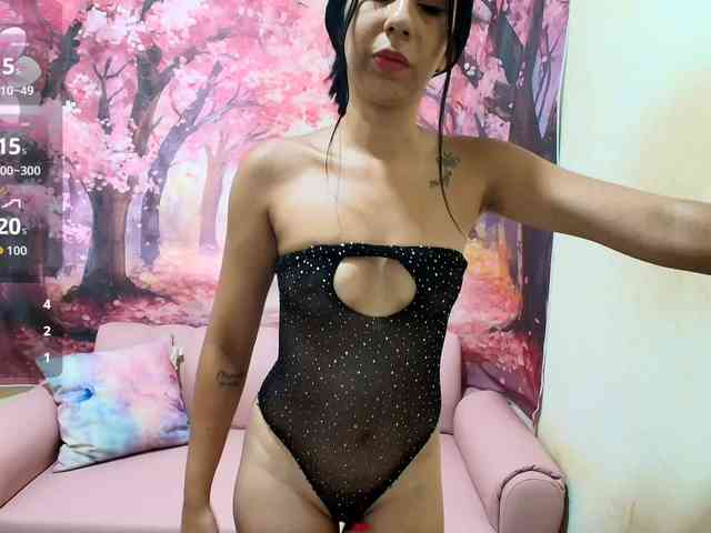 ambersexy18 webcam