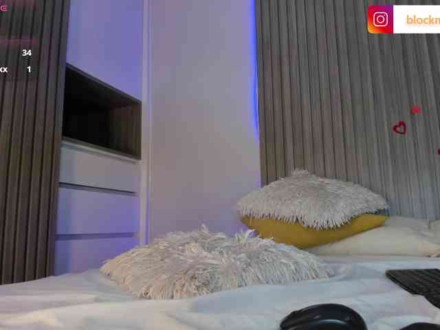 MeganBlosson webcam