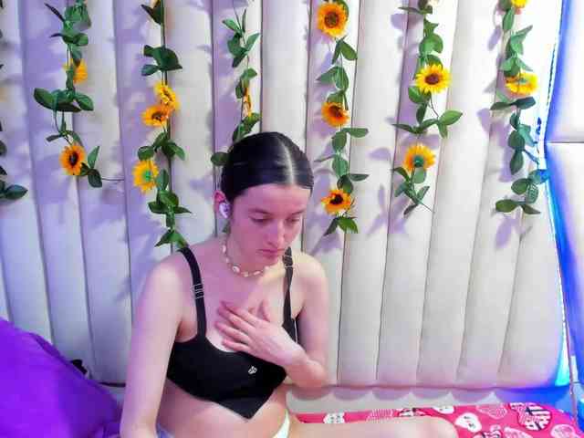 AlisonSweet webcam