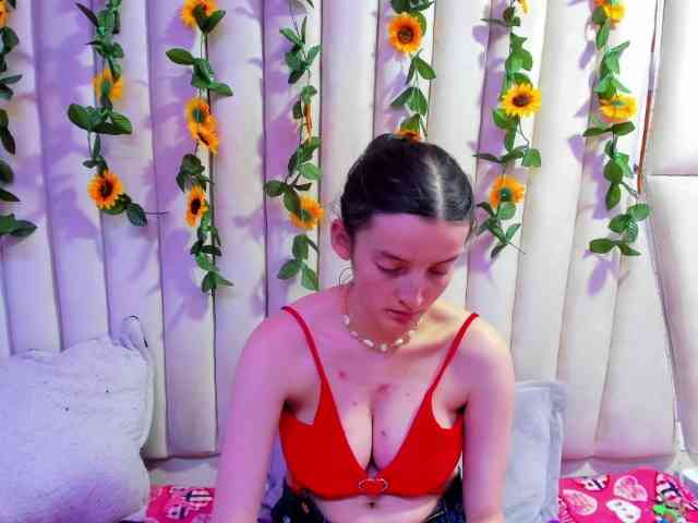 AlisonSweet webcam