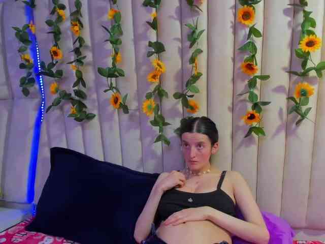 AlisonSweet webcam