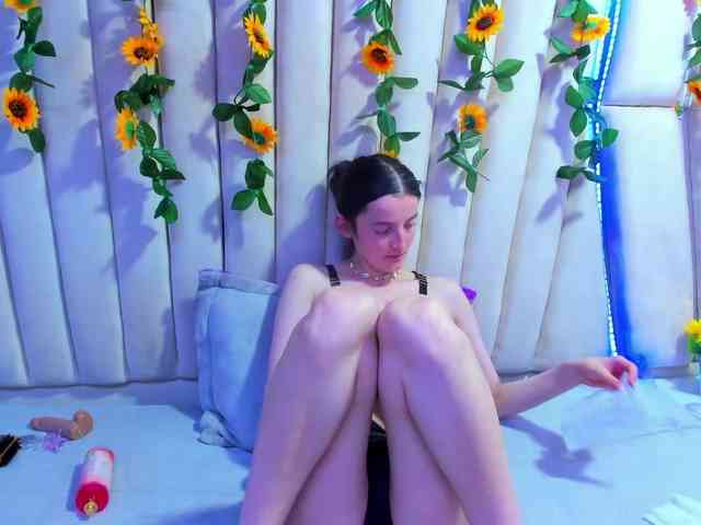 AlisonSweet webcam